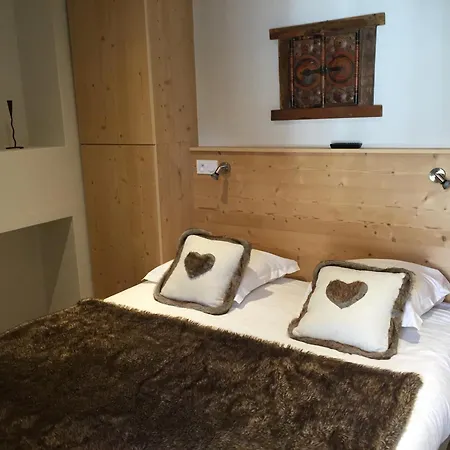 Apartment 4 Pieces Pour 6 Personnes, 4*, Exposition Sud-ouest, Valloire, Proche Telecabine Et Commerces - Fr-1-263-362